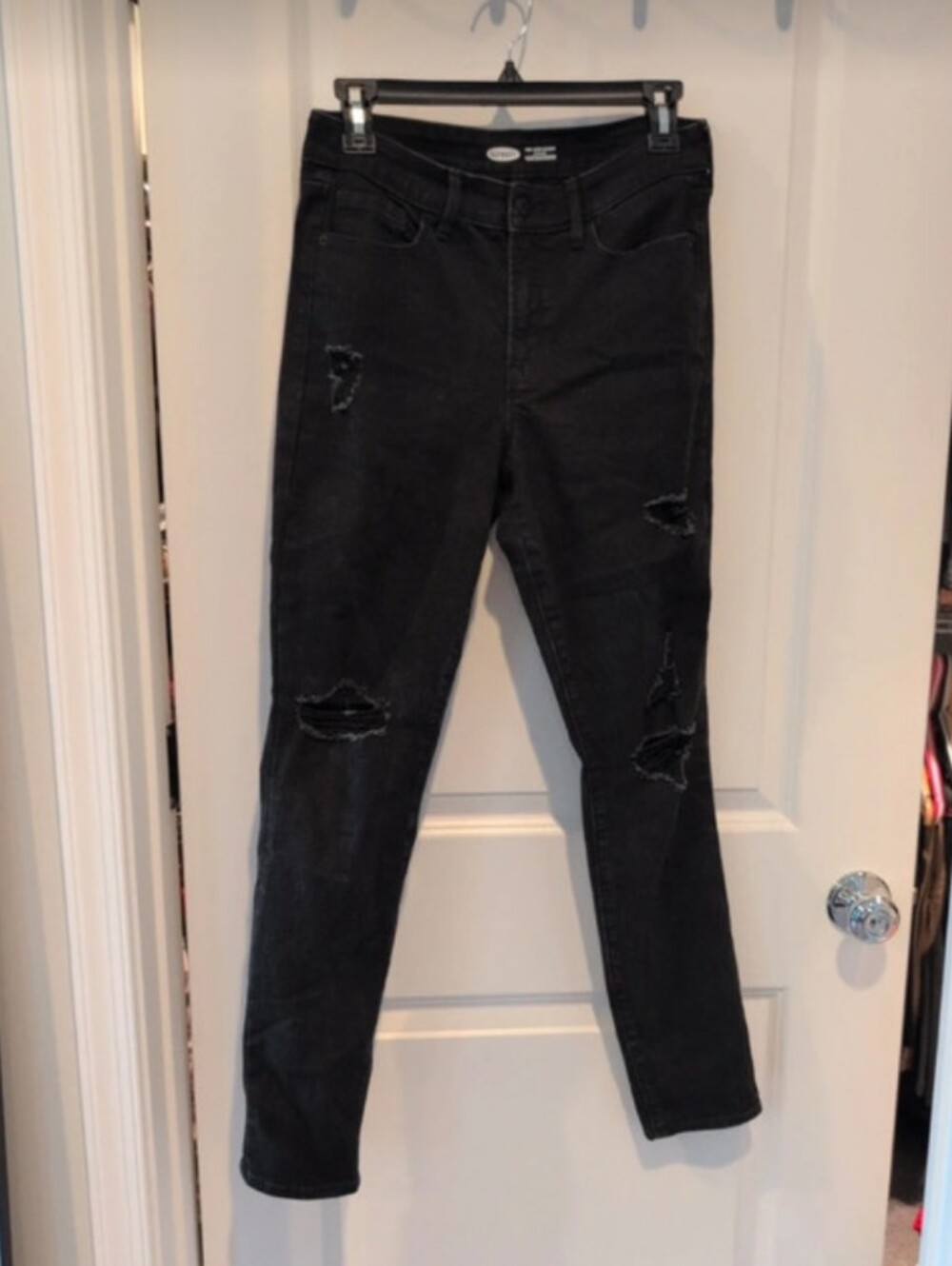 Old Navy Black Skinny Distressed Jeans